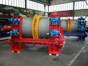 Rope winches 200 kN