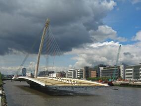 Rope installation, Samuel Beckett Bridge, Dublin